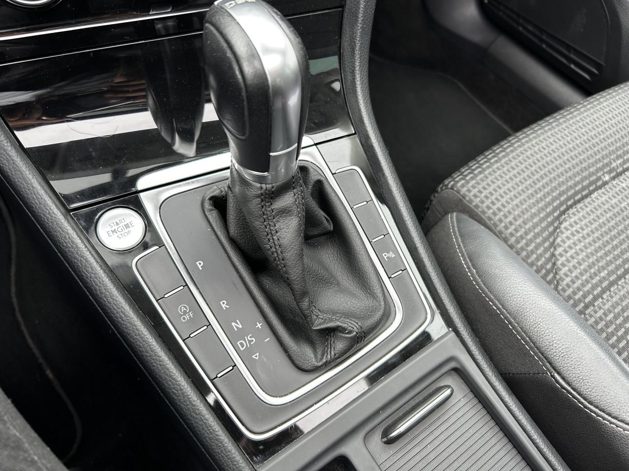 Volkswagen Golf 1.4 TSI Highline/NAP/DSG/PANO/GARANTIE/