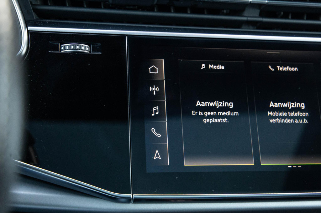 Audi Q7 sq7 s-line grijs kenteken 3x s-line / 360 camera / adaptive cruise 
