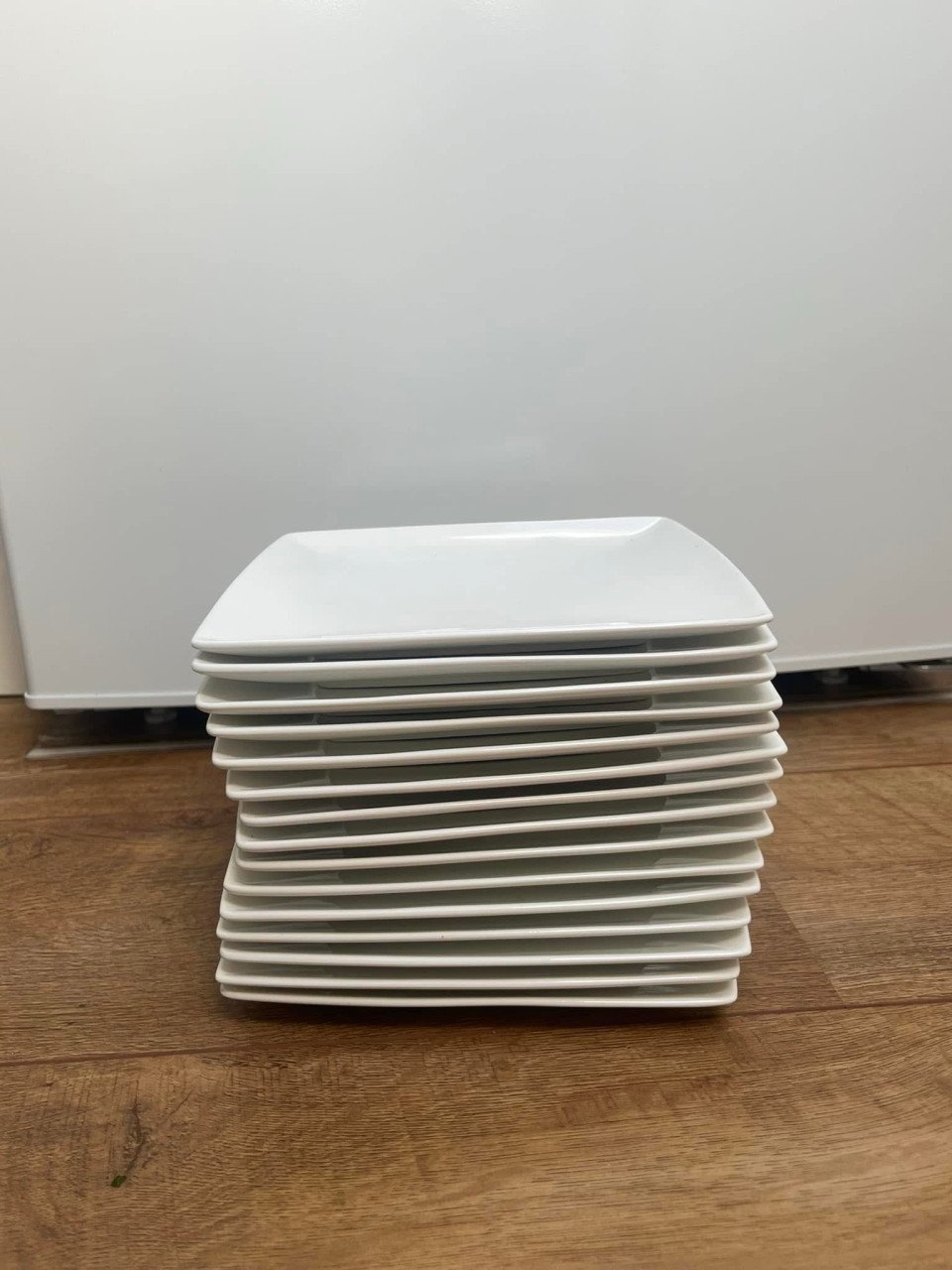 15 witte (gebaks)bordjes