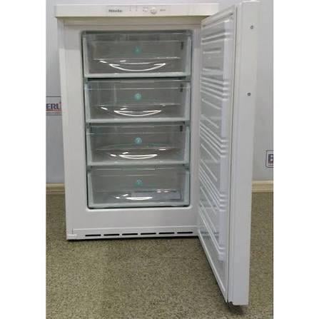 Miele 4 laden lowafrost vrieskast 85x55 cm. Energieklasse A+