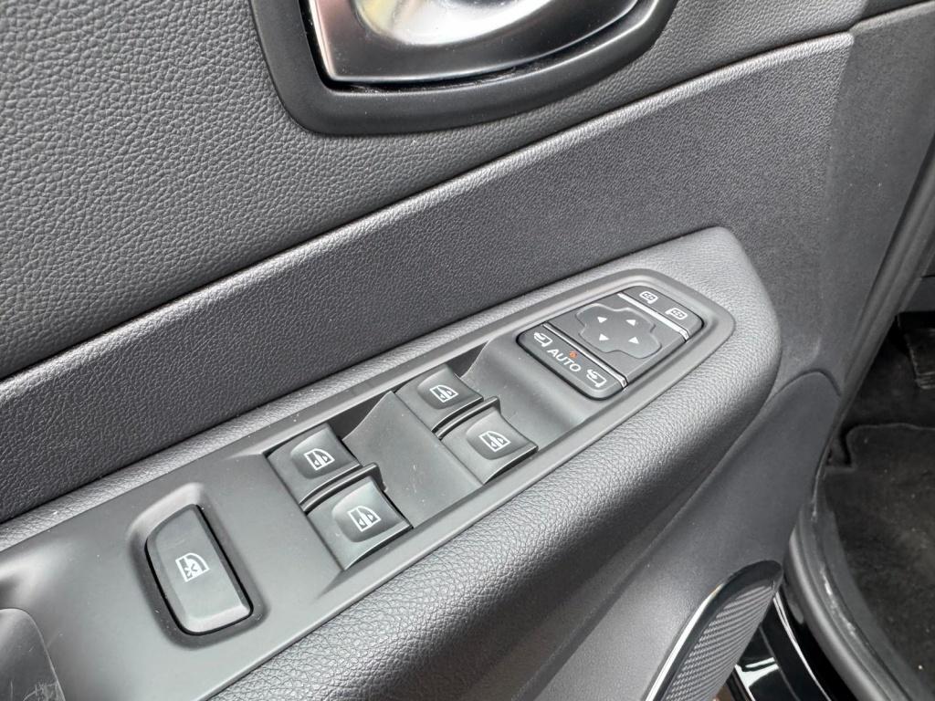 Renault Captur 0.9 tce intens | bovag