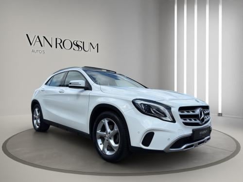 Mercedes-Benz Gla-klasse 180 premium | pano | leder sportstoelen | camera |