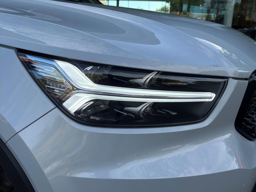 Volvo XC40 1.5 t5 recharge r-design|bliss|panoramadak|memorystoelen|stuur-s