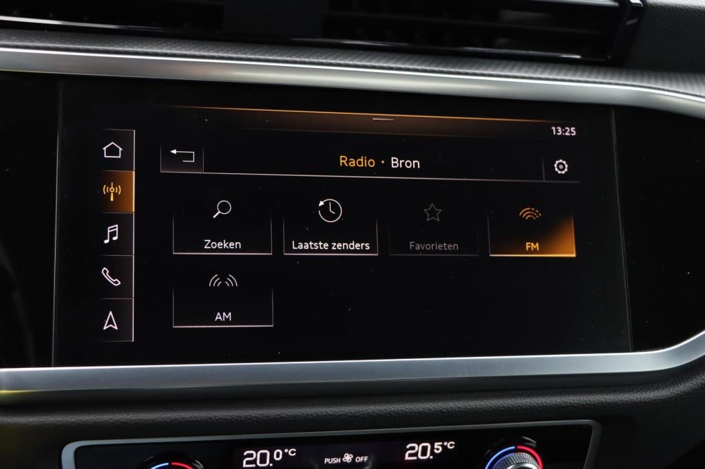 Audi Q3 35 tfsi pro line business