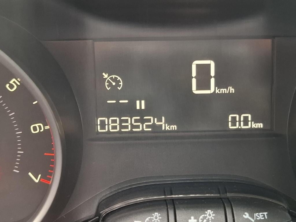 Peugeot 208 1.2 active nav/airco/cruise