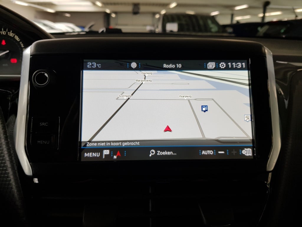 Peugeot 208 signature 1.2