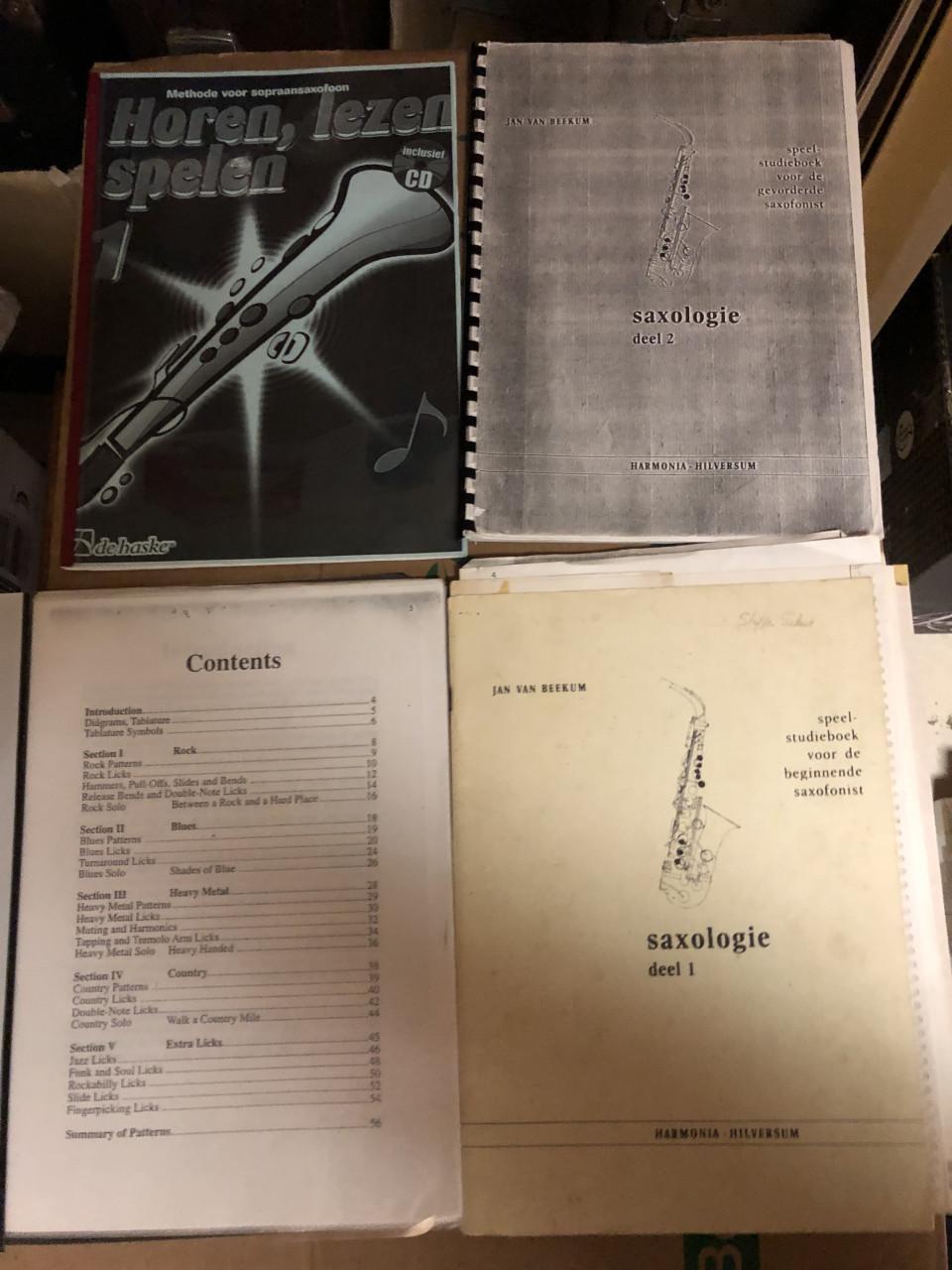 Muziek boeken,altsax,gitaar fluit