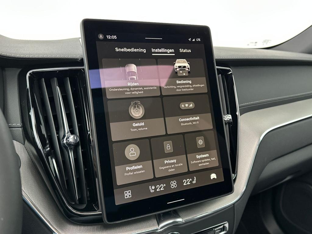 Volvo XC60 t8 awd ultra dark executive edition