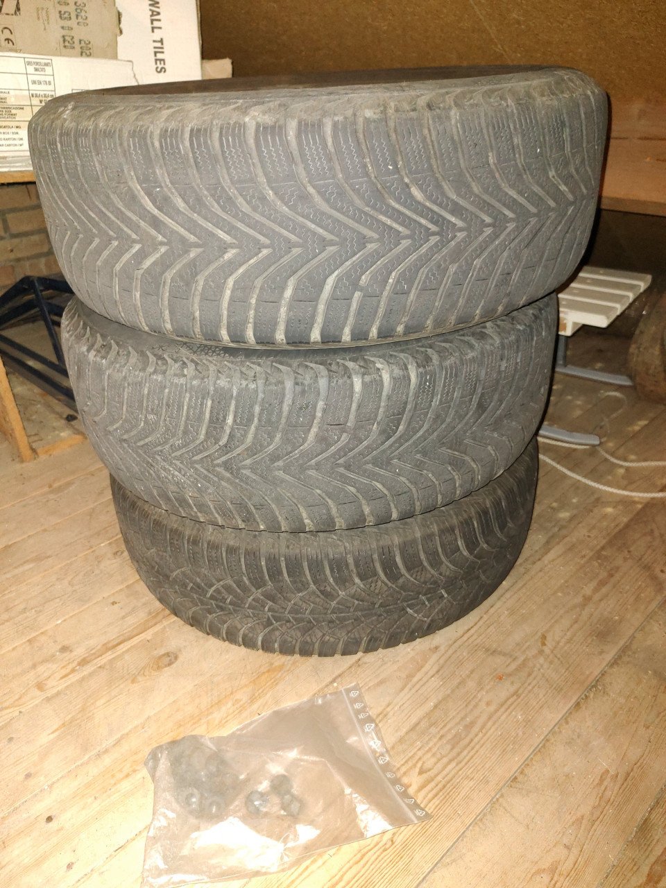 Stalen velgen met winterbanden