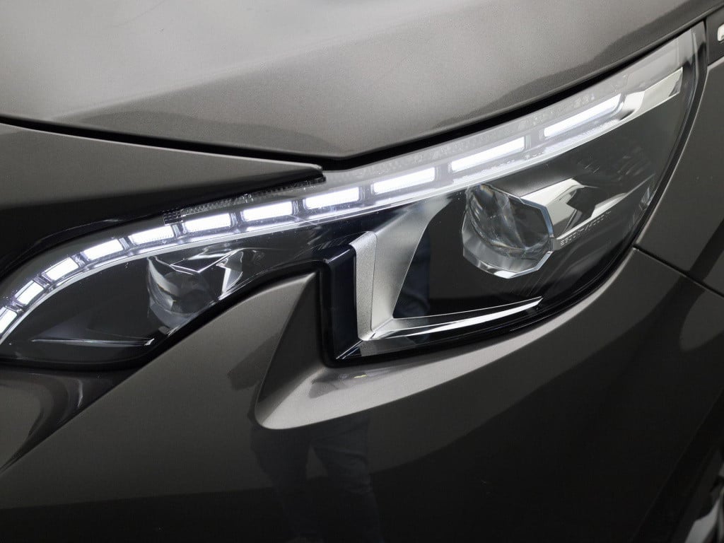 Peugeot 3008 1.6 hybrid gt line | automaat | stoel verwarming | climate con