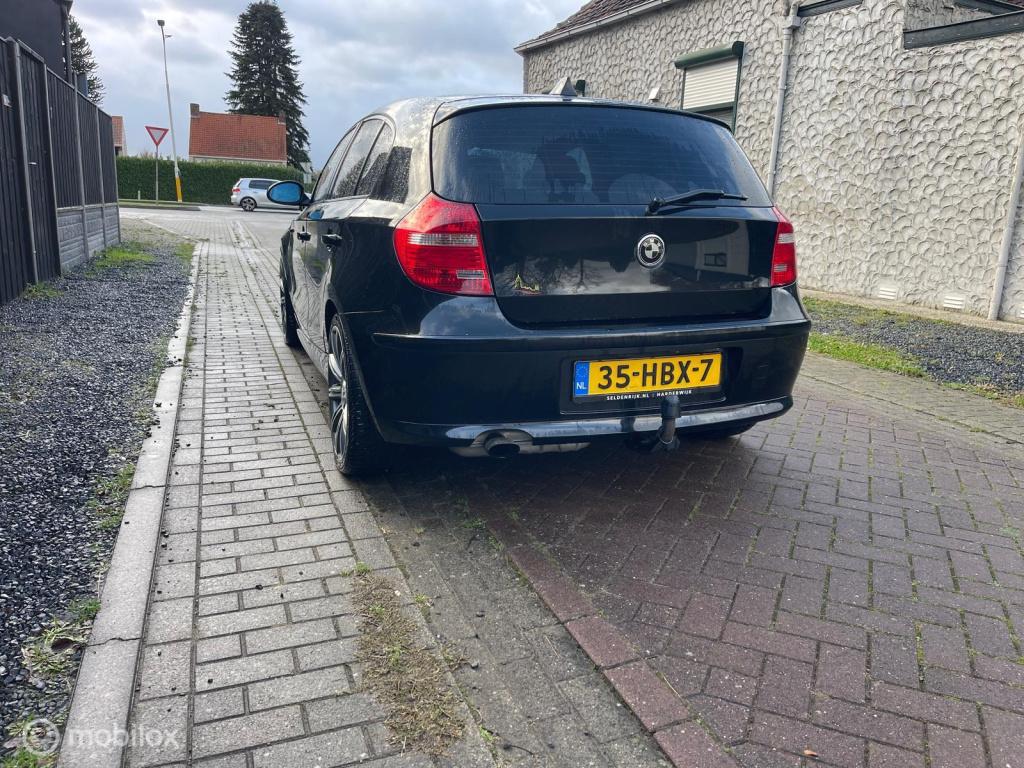 BMW 1 Serie 116i business line grote beurt gedaan !