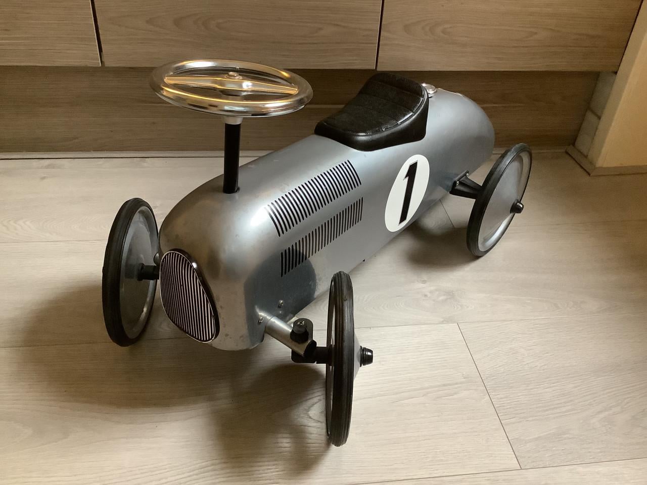 Super gave metalen loopauto izgst