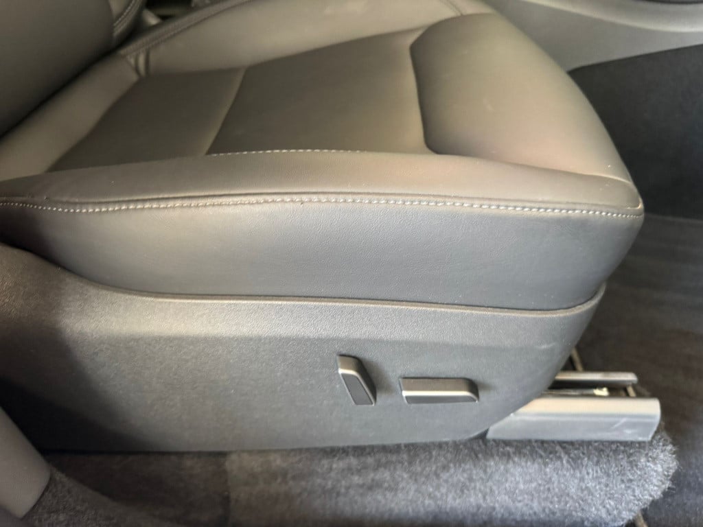 Tesla Model Y rwd 58 kwh