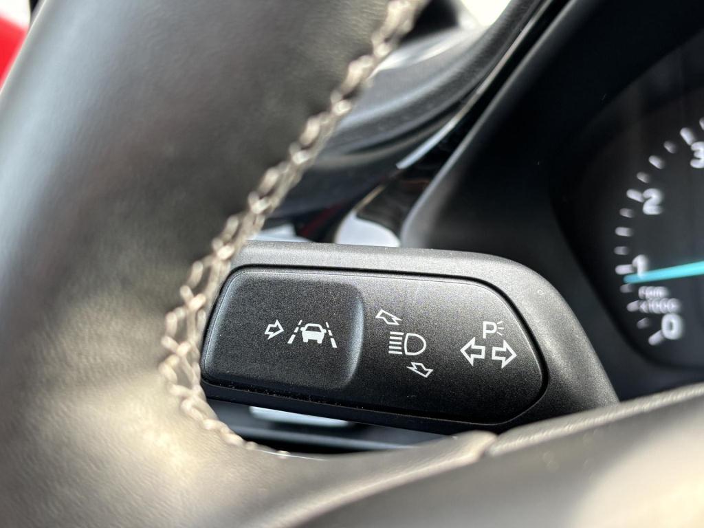 Ford Fiesta 1.0 ecoboost titanium automaat, nl-auto!