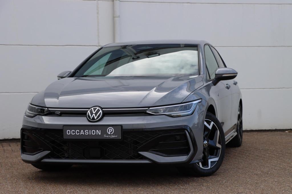 Volkswagen Golf 1.5 etsi r-line edition 150pk dsg7