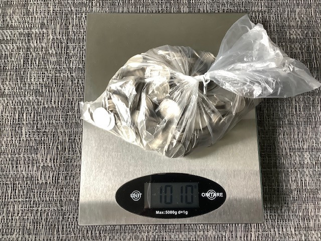 Nederland , 4 kilo nikkelen munten.
