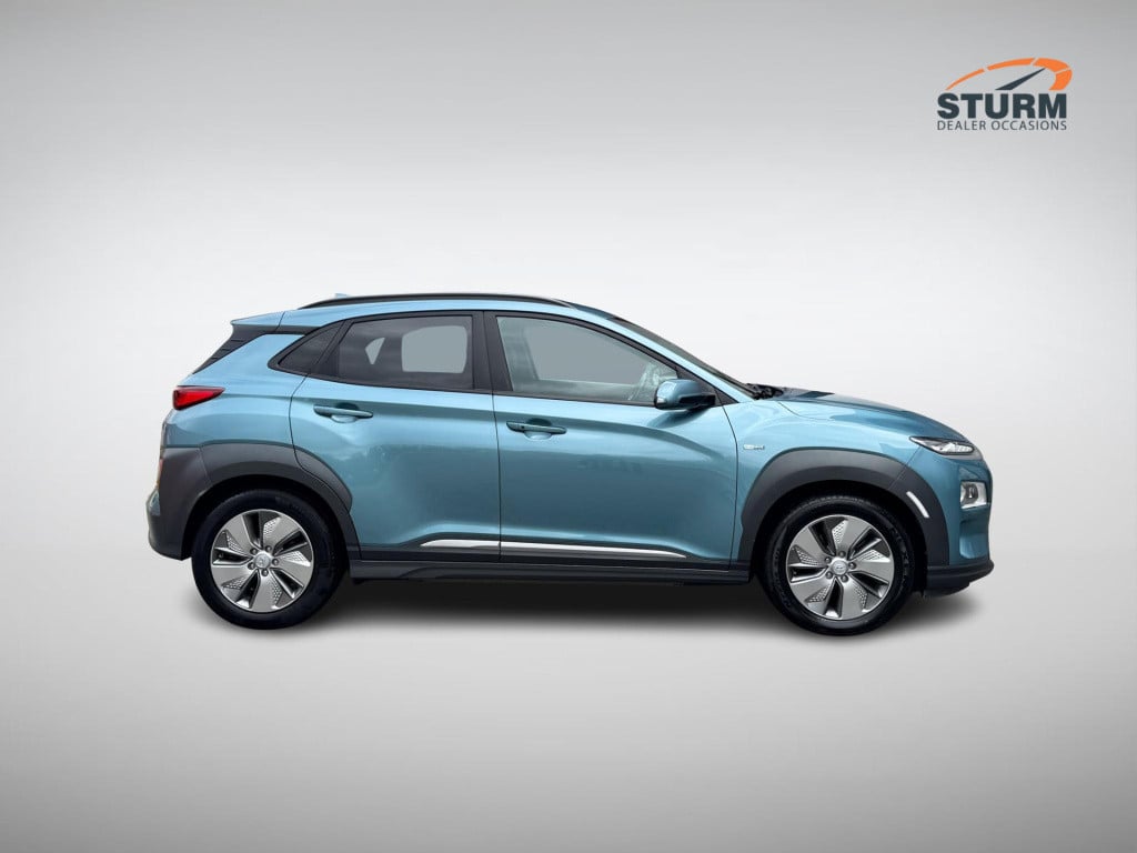 Hyundai Kona ev premium 64 kwh soh 95%, incl. accucertificaat!