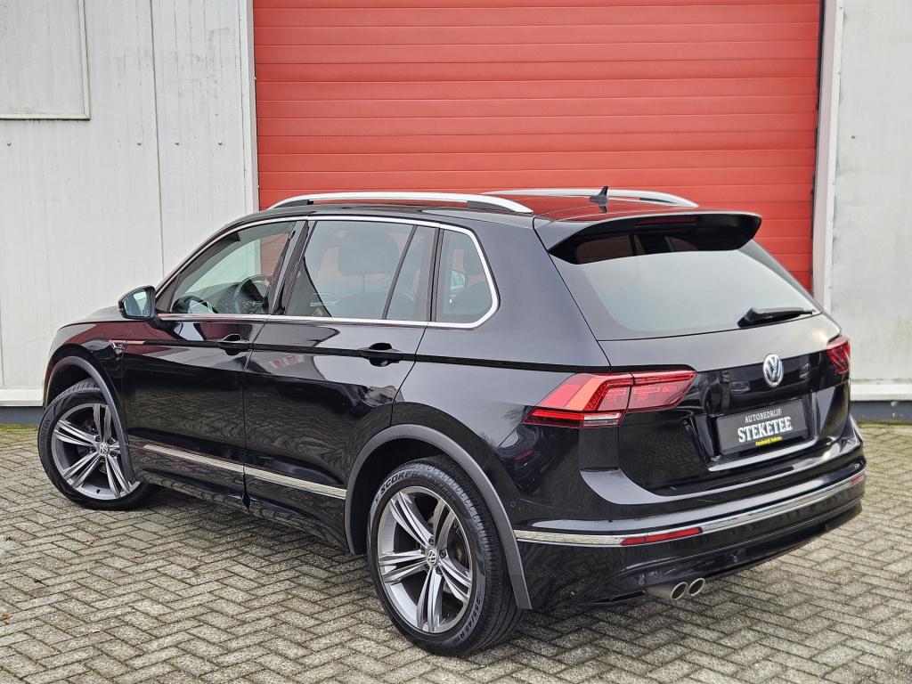 Volkswagen Tiguan 1.5 tsi act highline business r-line | pano | acc
