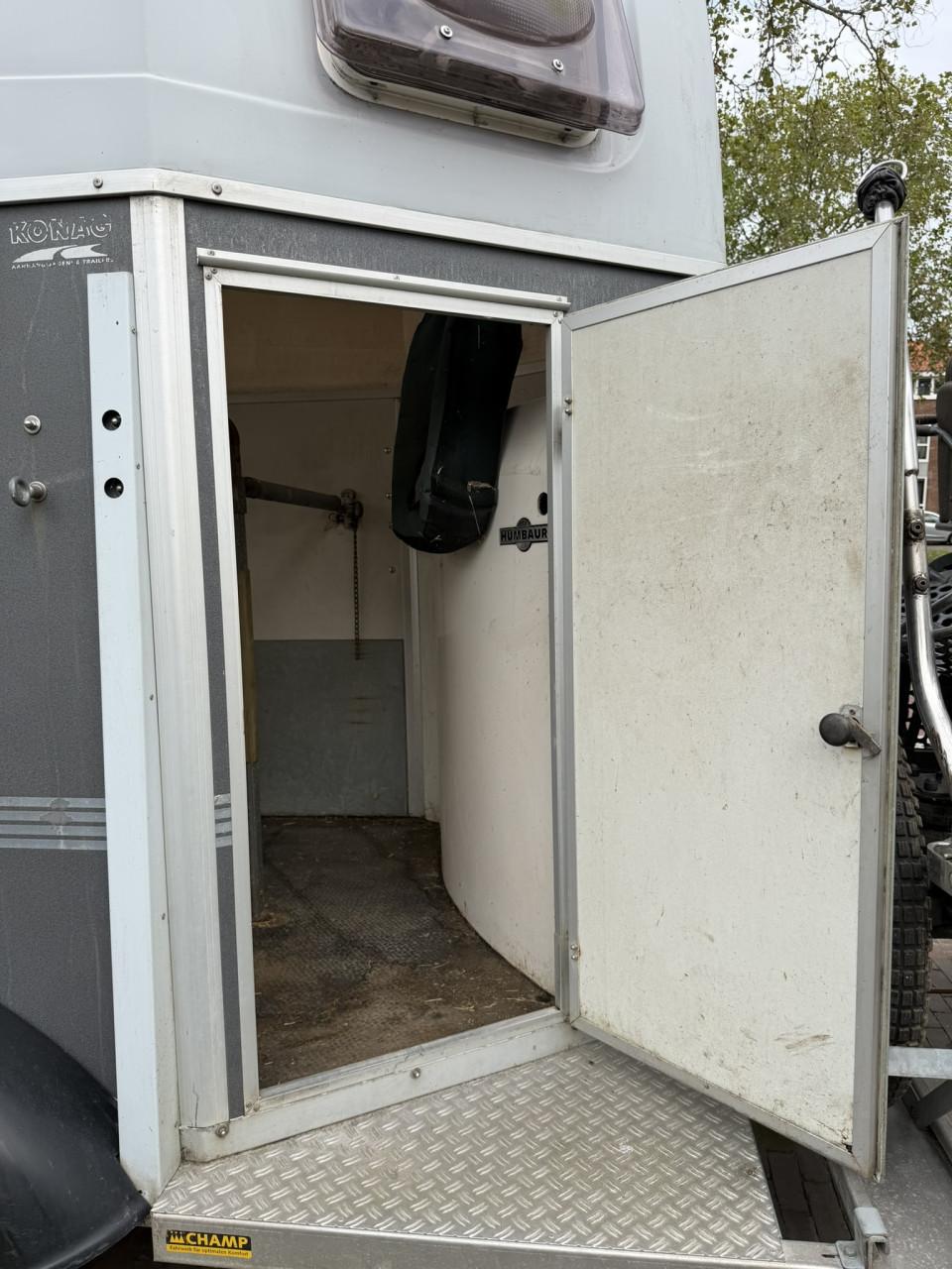 Koetsentrailer voor twee paarden of pony's