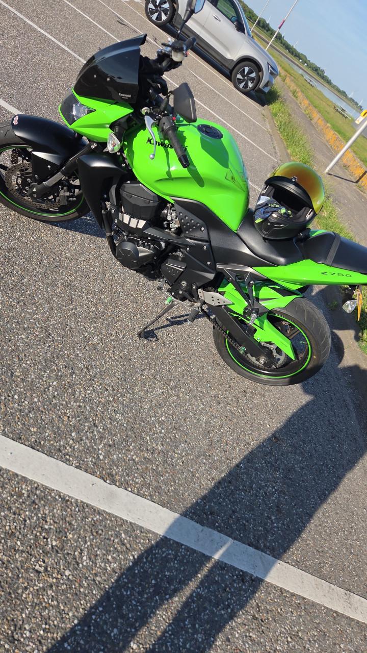 Kawasaki Z750 2008