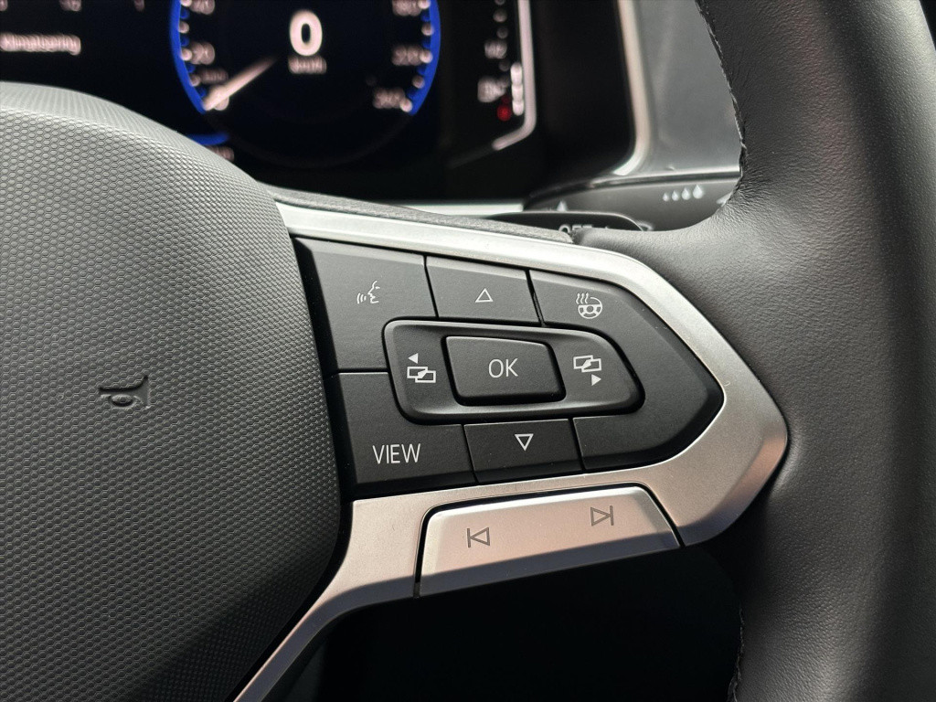 Volkswagen T-roc 1.5 tsi 150pk 7-dsg| carplay| camera| climate |virtual coc