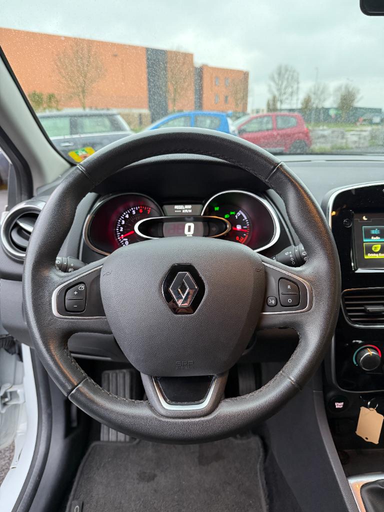 Renault Clio 0.9 - limited