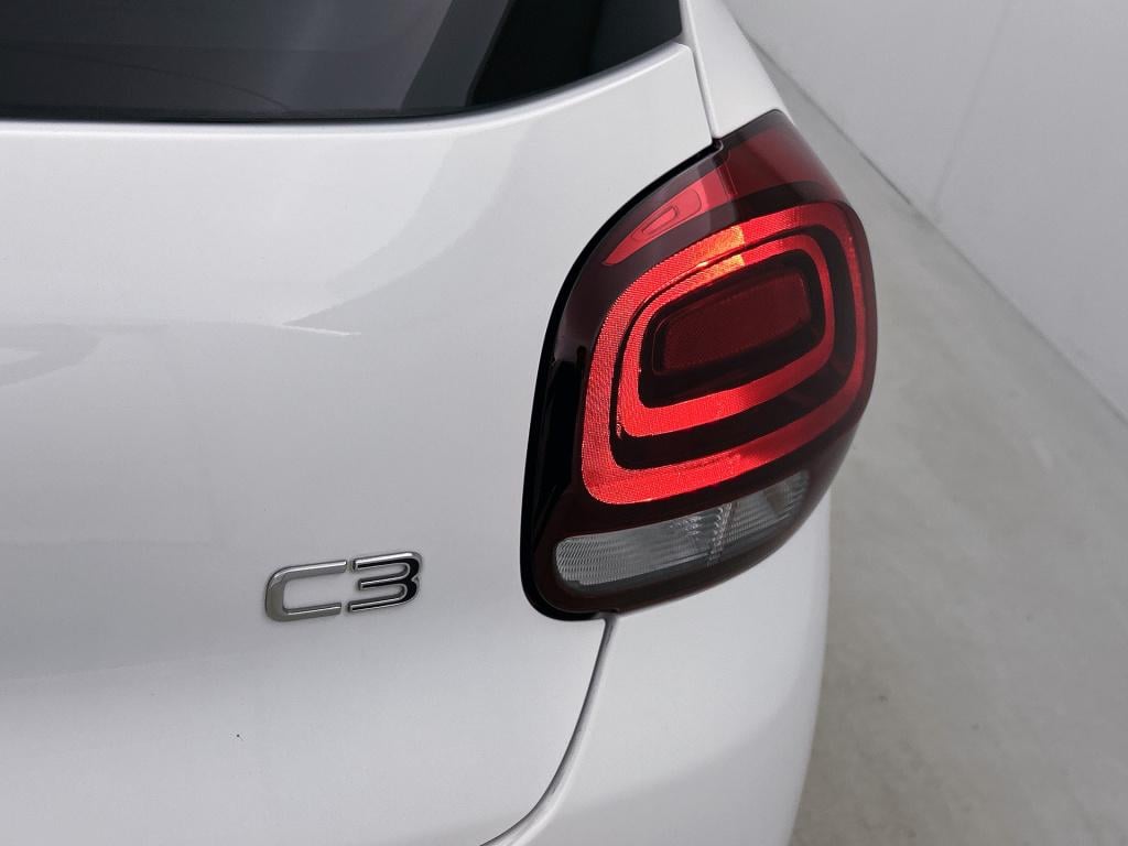 Citroen C3 82pk shine | rijklaar | parkeersensoren | apple carplay | lichtm