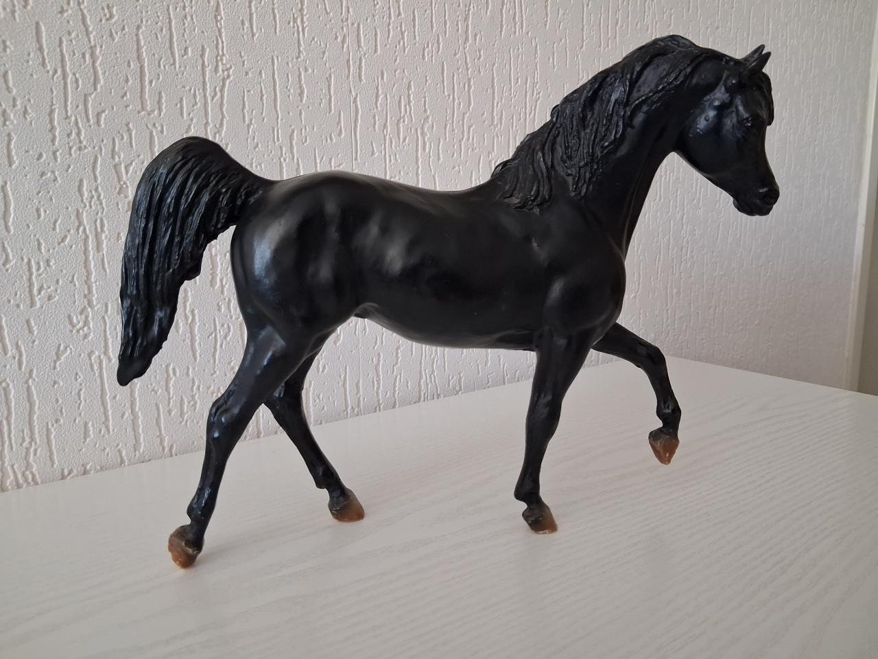 Breyer The Black stallion paard
