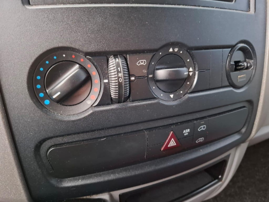 Mercedes-Benz Sprinter 210 2.2 cdi 366 functional hd 3 zits / side bars / p