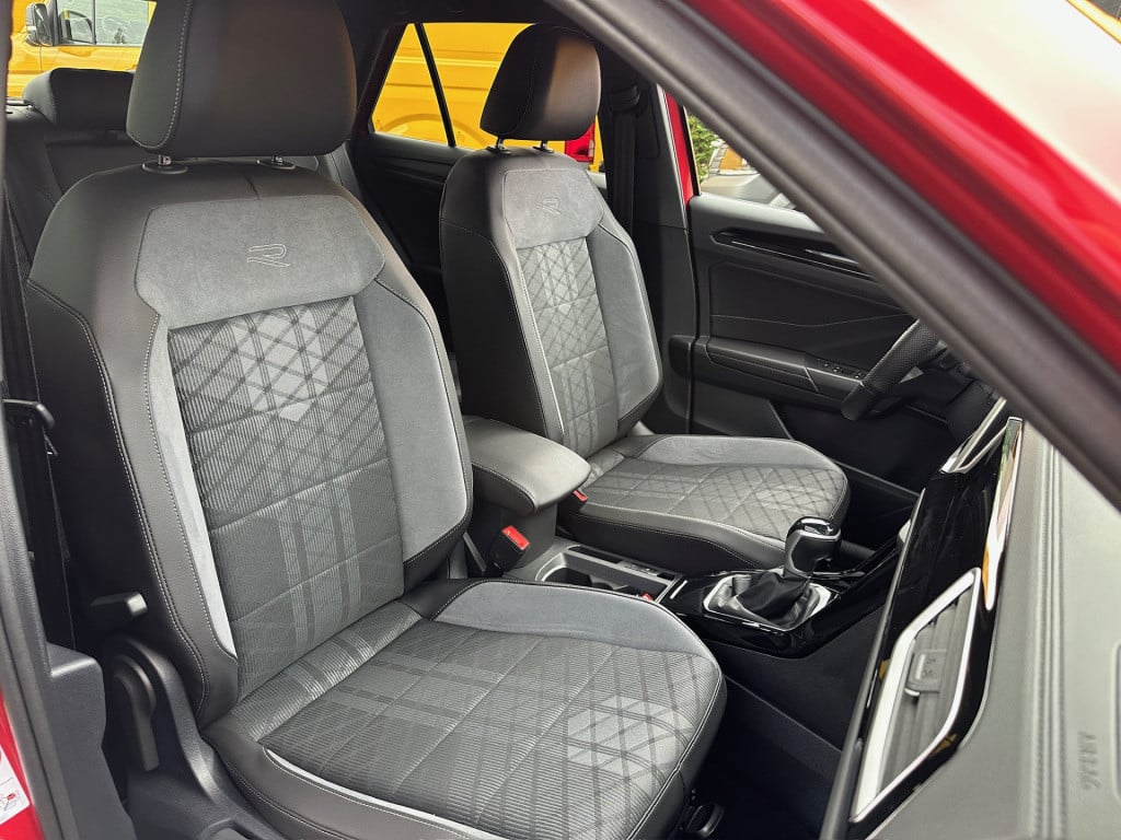 Volkswagen T-roc 1.5 tsi 150pk dsg r-line | camera | keyless | elek. achter
