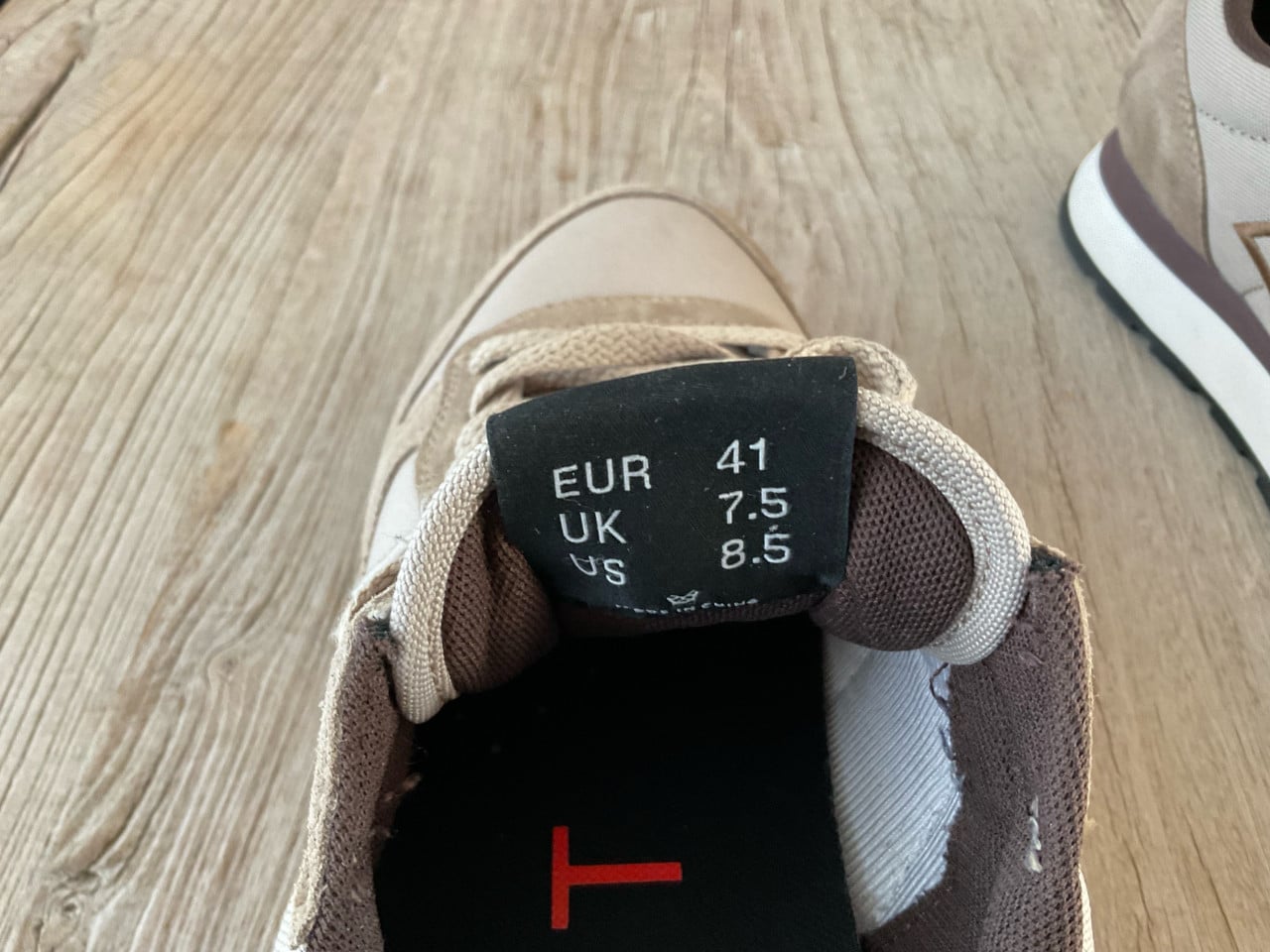 Sneakers