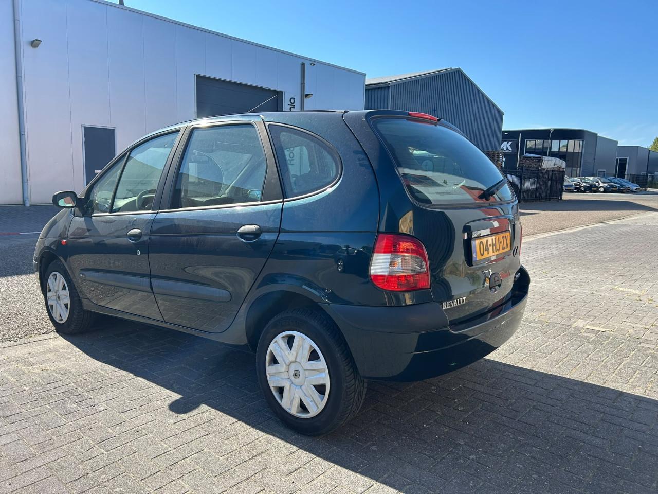 Renault Scénic 1.6-16V Expression Sport Veel Opties! Apk 20-05-27 126D KM!