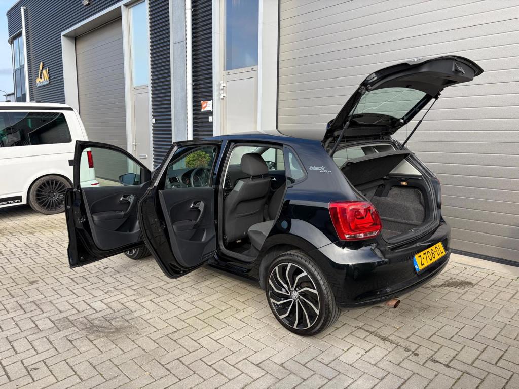 Volkswagen Polo 1.4-16v comfortline/lichtmetaal/carplay/airco/black edition