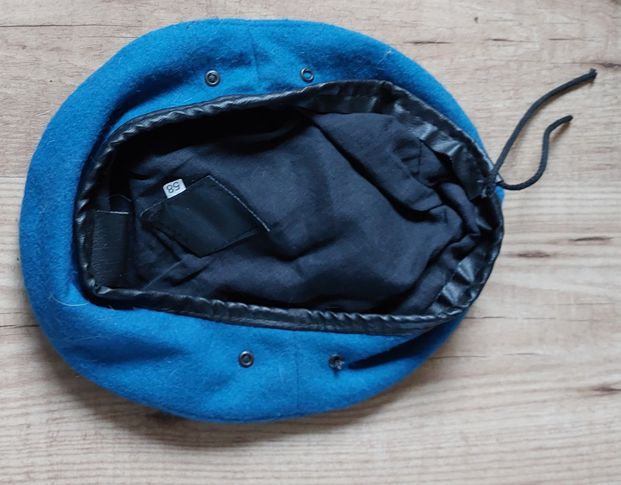 Diverse airsoft artikelen te koop Baret maat 58
