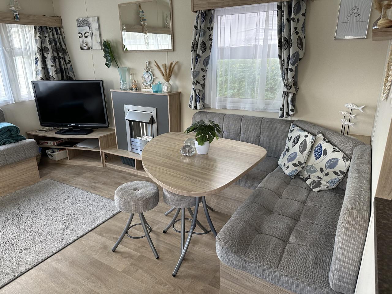Prachtig en instap klaar chalet te koop op 5* vakantiepark "de Paardekreek"