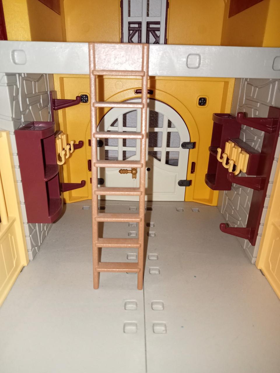 Playmobil paarden stal