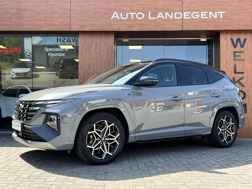 Hyundai Tucson 1.6 t-gdi phev n line 4wd | 360 camera | two-tone | apple/ a