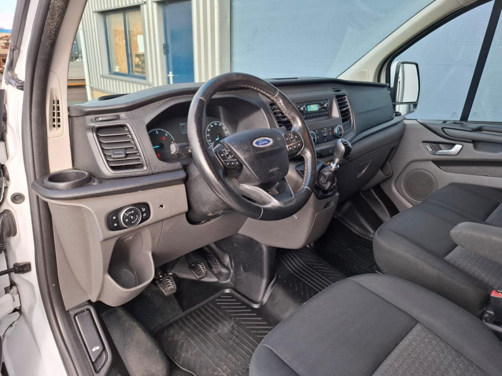 Ford Transit Custom 320 2.0 tdci l2h2 trend airco / cruise controle / verho