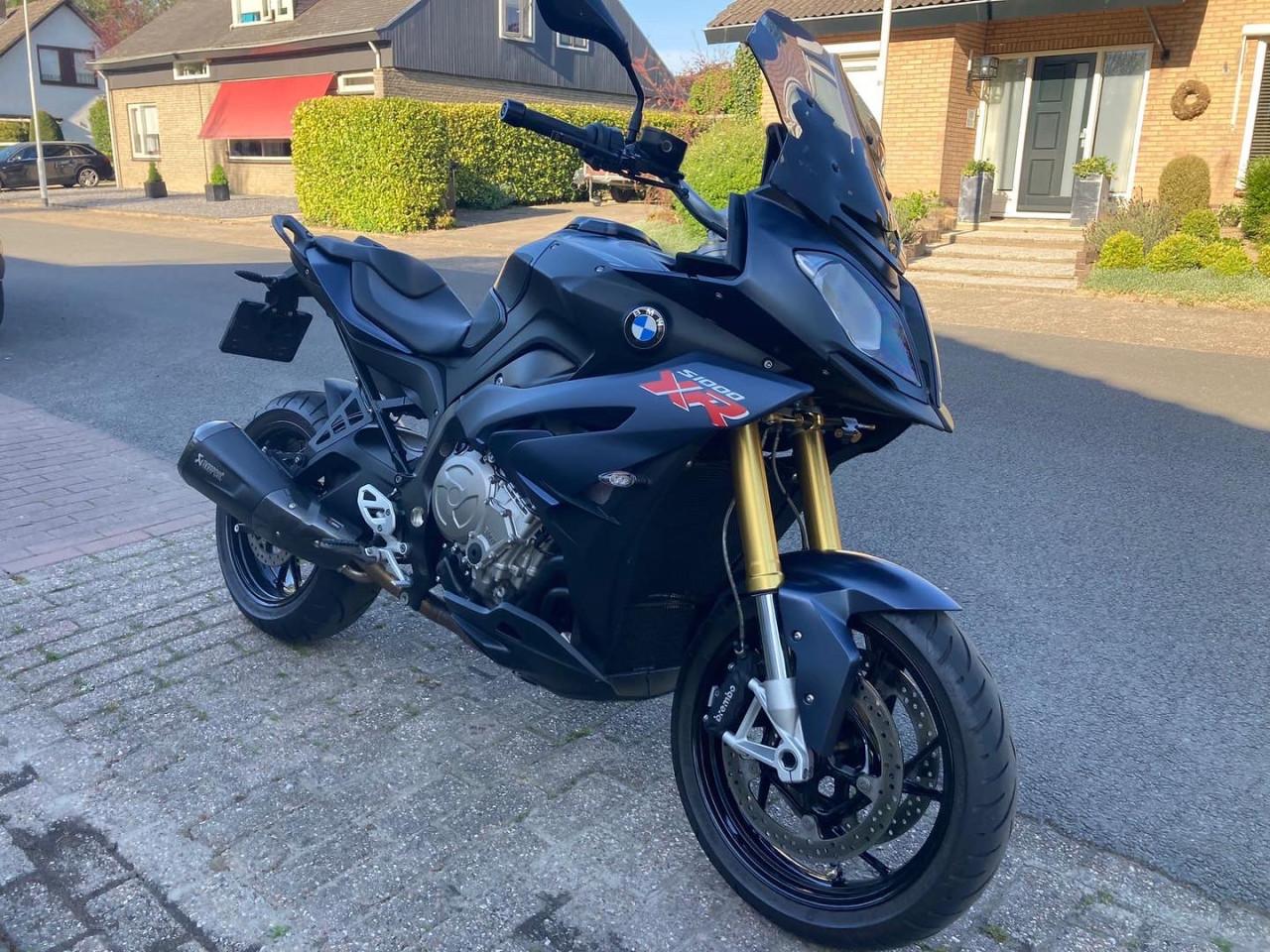 BMW S 1000 XR