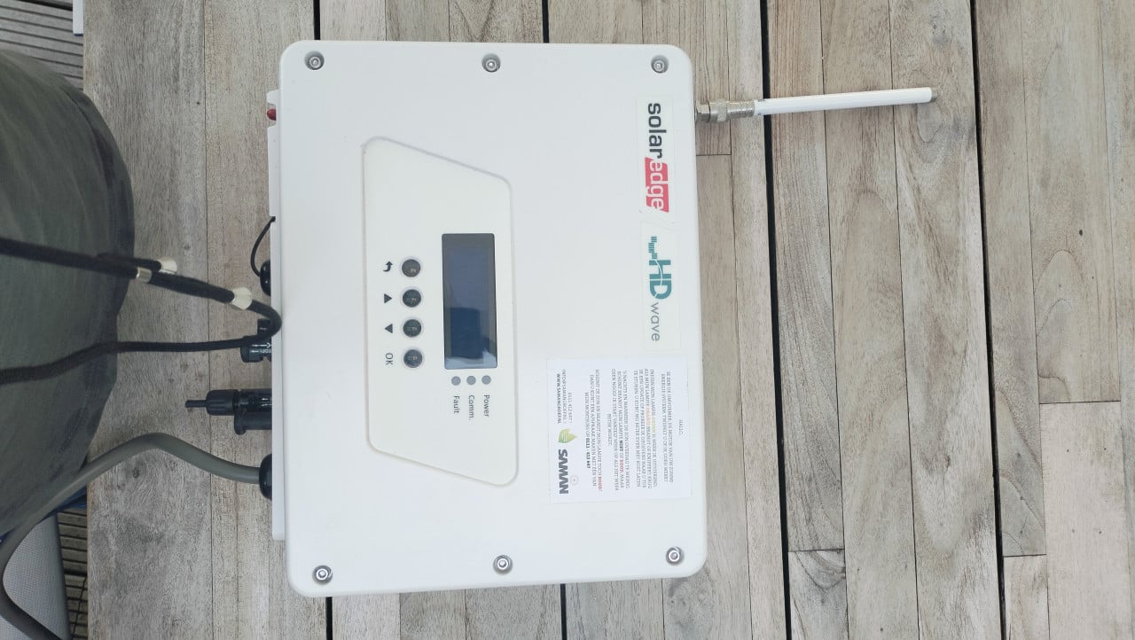 Solar Edge omvormer