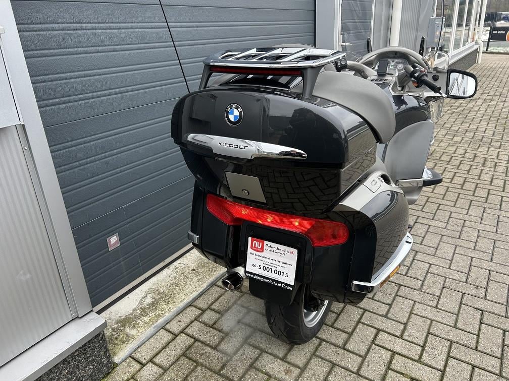 Als nieuw zijnde BMW K1200LT uit 2005 met slecht 23164km!! €5750,-