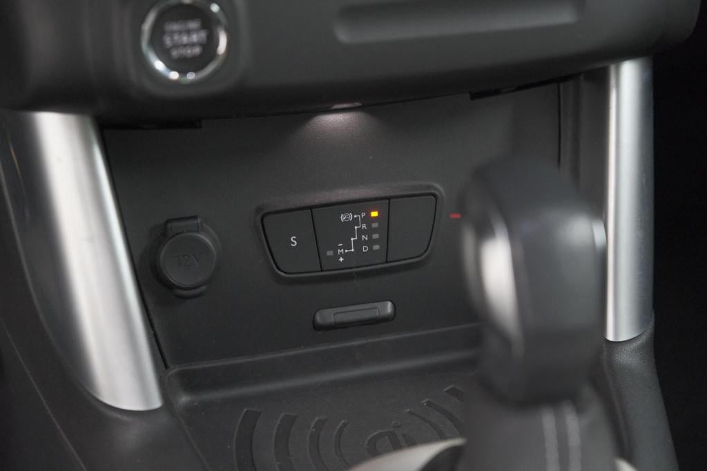 Citroen C3 Aircross puretech 130 eat6 s&s shine | panoramadak | allseason b