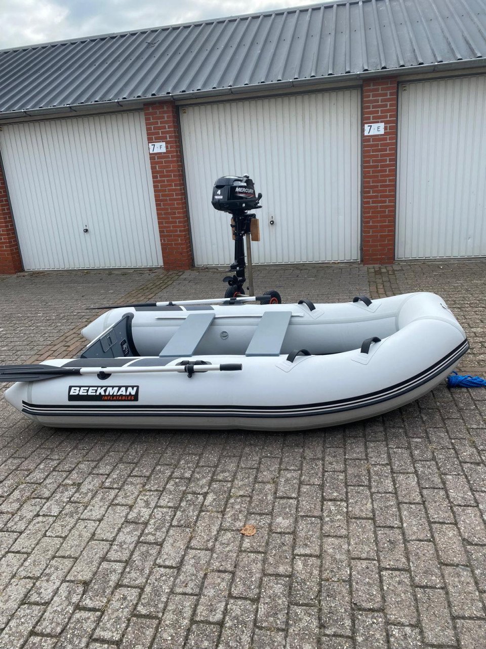 Rubberboot