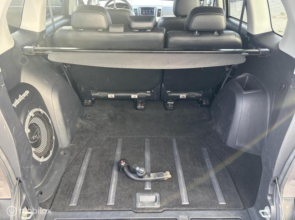 Mitsubishi Outlander 2.0 instyle