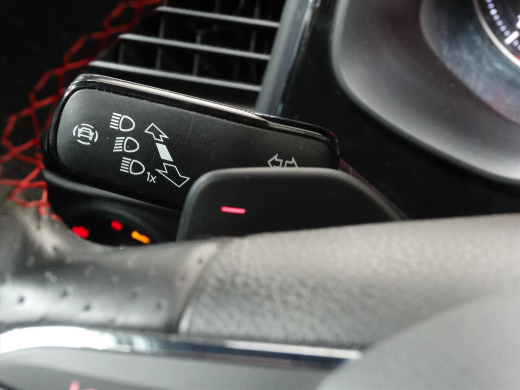 Seat Ateca 1.5 ecotsi 150pk dsg-7 fr