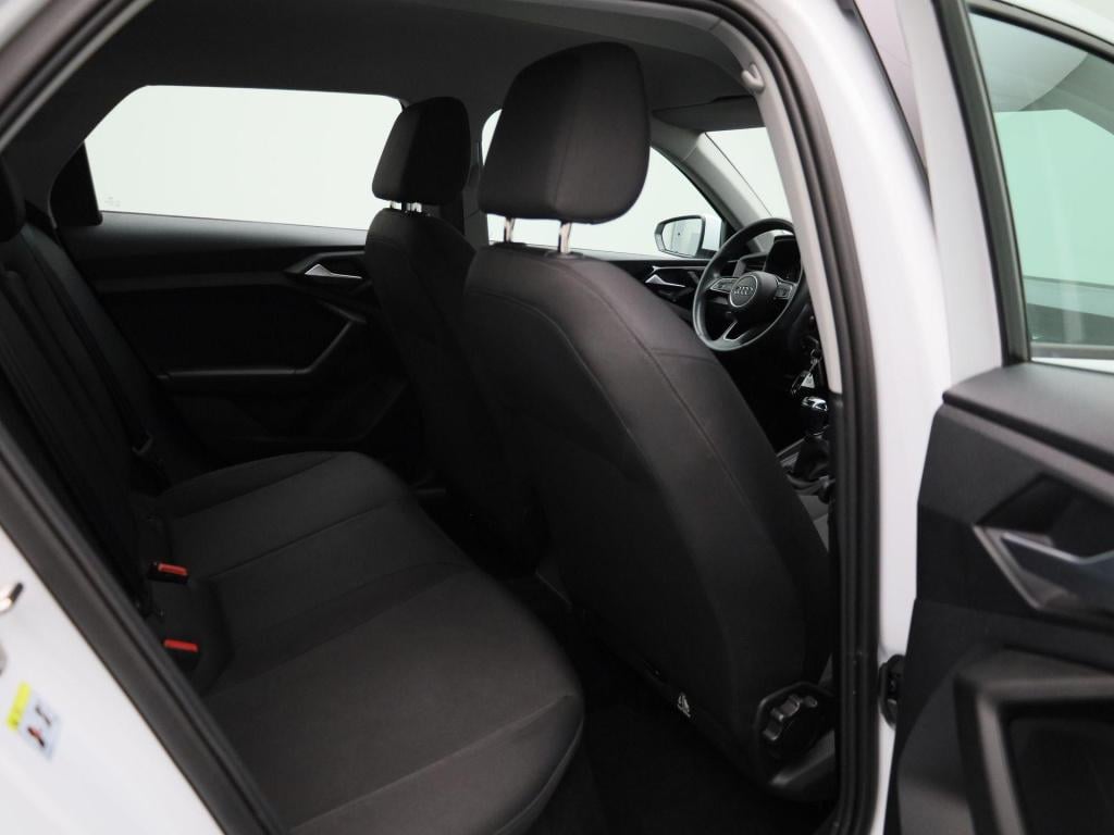 Audi A1 Sportback 25 tfsi pro line | apple carplay / android auto | navigat