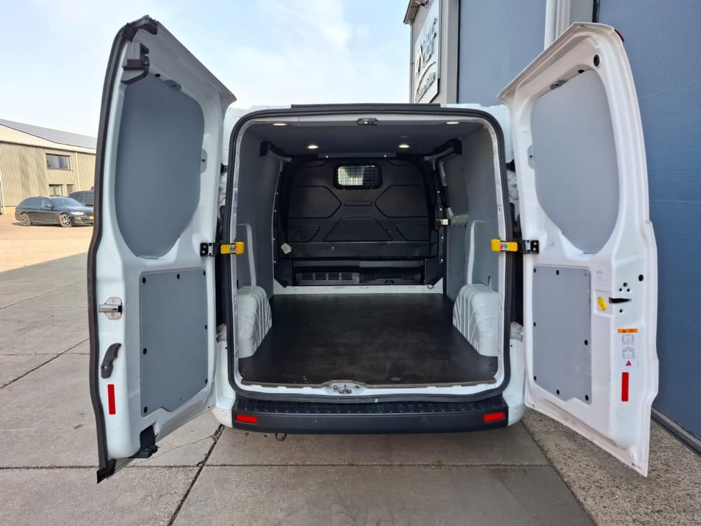 Ford Transit Custom 280 2.0 tdci l1h1 trend automaat / airco / cruise contr