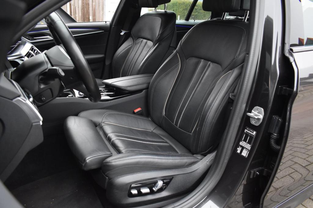 BMW 5 Serie touring 520i m-sport | laserlight | nap | dealer onderhouden | 