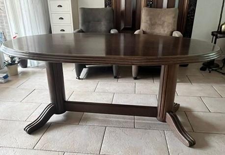 Eetkamertafel ovaal
