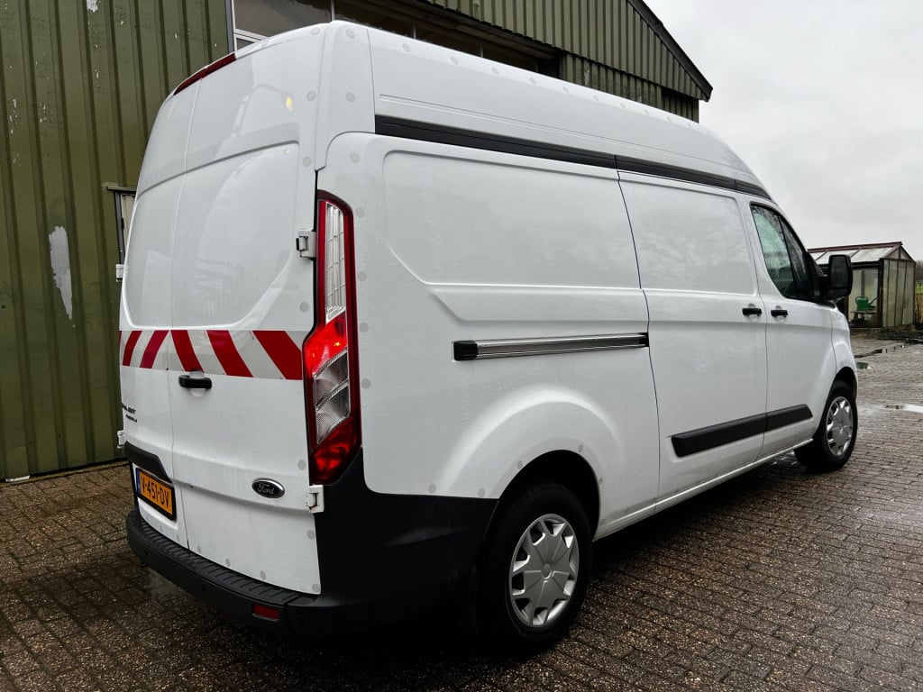Ford Transit Custom 310 2.0 tdci l2h2 // sortimo // new motor // 3x op voor
